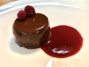 チョコレートムースのグラサージュケーキ プロのレシピ La Table